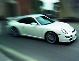 Porsche 911 GT3 - белый шум