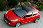 Peugeot никак не выберет имя для "горячей" версии Peugeot 207