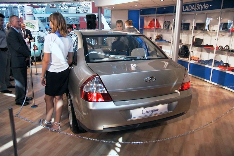 2004_lada_siluet2.jpg