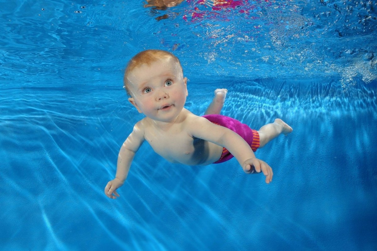 Поход в бассейн с детьми, польза и предосторожности